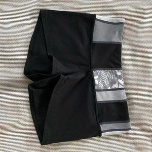Lululemon Boogie Black Booty Shorts Stretch